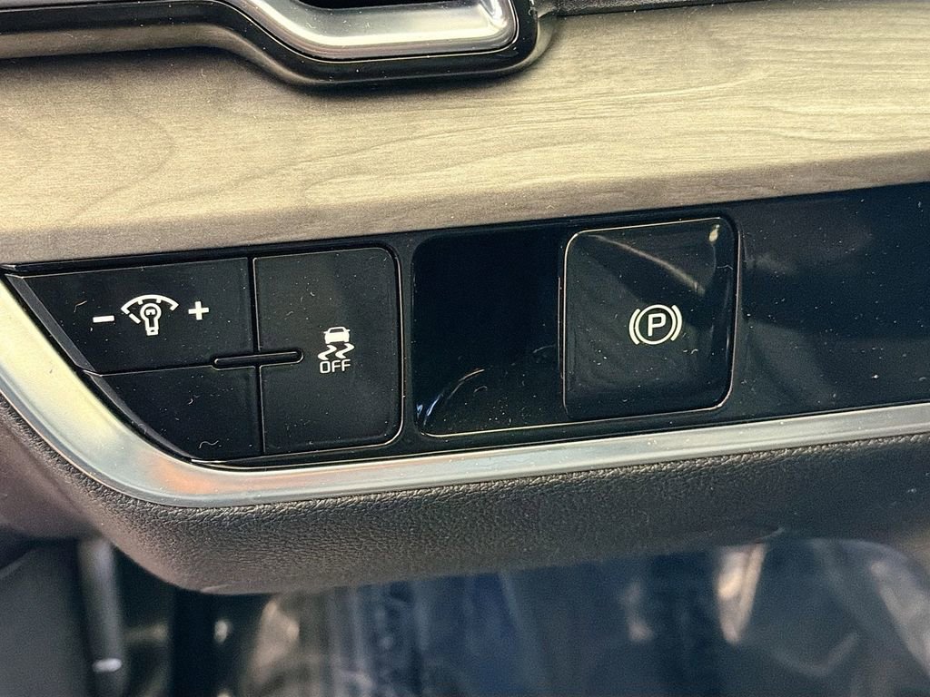 Used 2023 Kia Sportage X-Line image 12