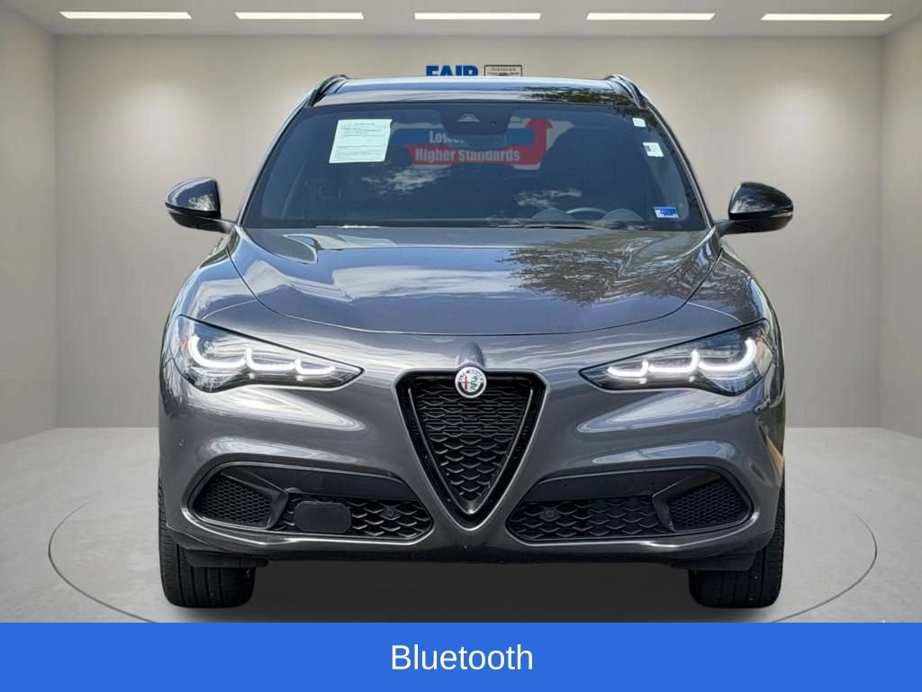 Used 2024 Alfa Romeo Stelvio Veloce AWD/4WD image 5