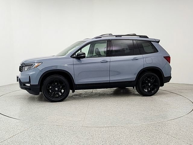 Used 2025 Honda Passport Black Edition image 8