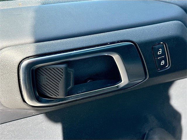Used 2025 Ford Bronco Outer Banks image 18