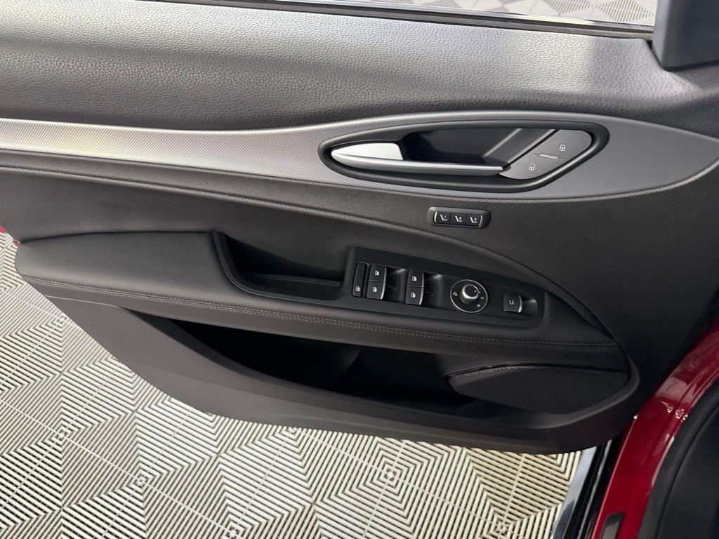 Used 2025 Alfa Romeo Stelvio Sprint w/ Veloce Package image 28