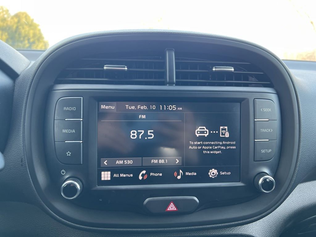 Used 2025 Kia Soul LX w/ LX Technology Package image 18