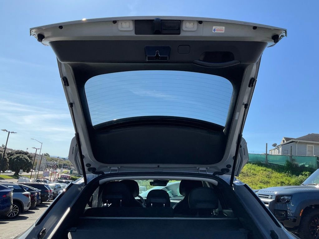 Used 2025 Kia EV6 Light image 10