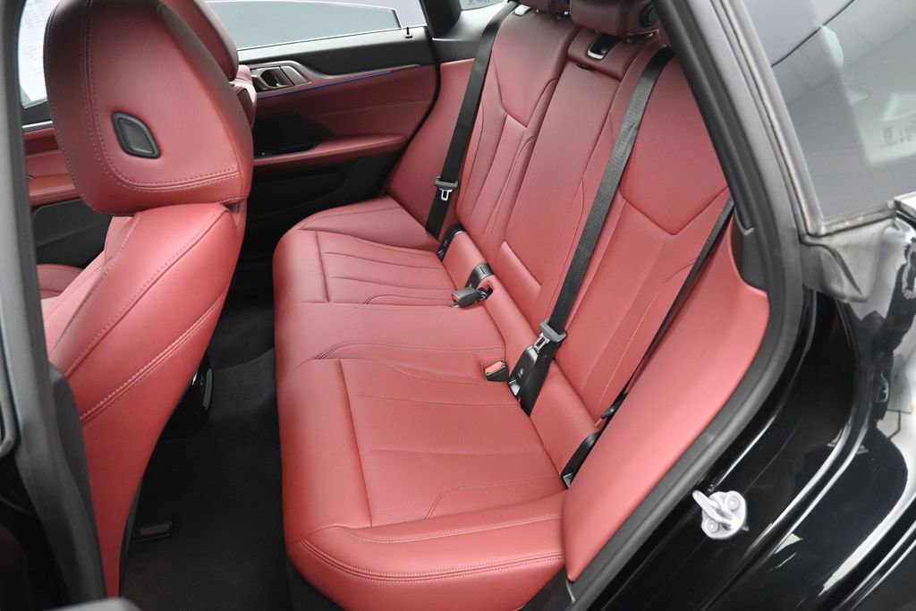 Used 2024 BMW i4 eDrive40 w/ Premium Package RWD image 29
