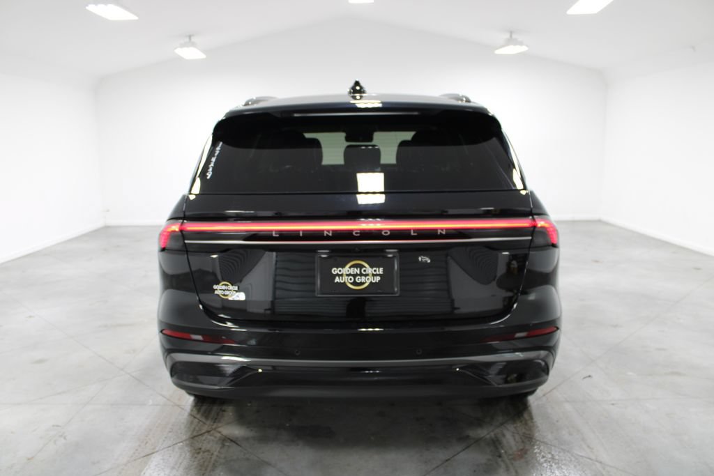 New 2026 Lincoln Nautilus Reserve w/ Jet Appearance Package AWD/4WD image 7