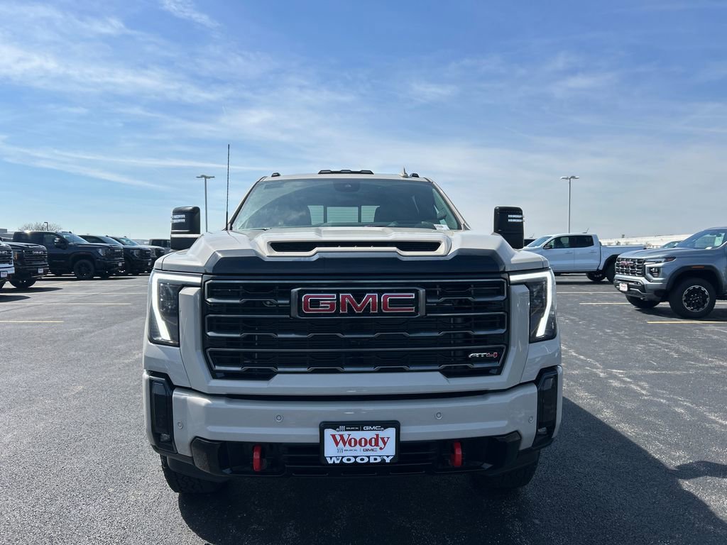 New 2026 GMC Sierra 2500 AT4 AWD/4WD image 4