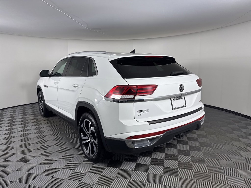 Used 2022 Volkswagen Atlas Cross Sport SEL image 3
