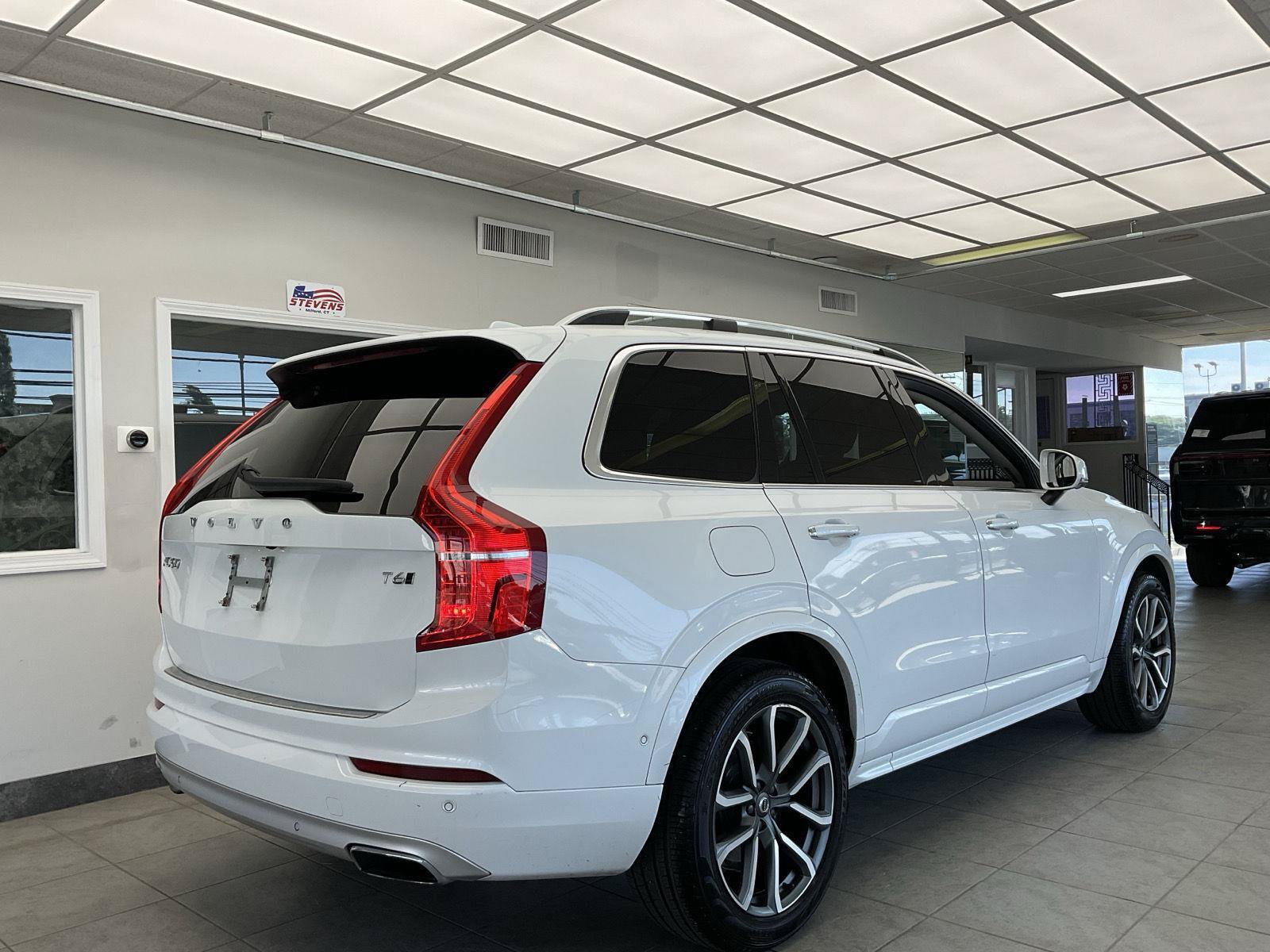 Used 2019 Volvo XC90 T6 Momentum w/ Advanced Package AWD/4WD image 5