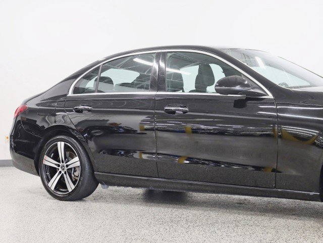 Used 2024 Mercedes-Benz C 300 4MATIC Sedan image 3