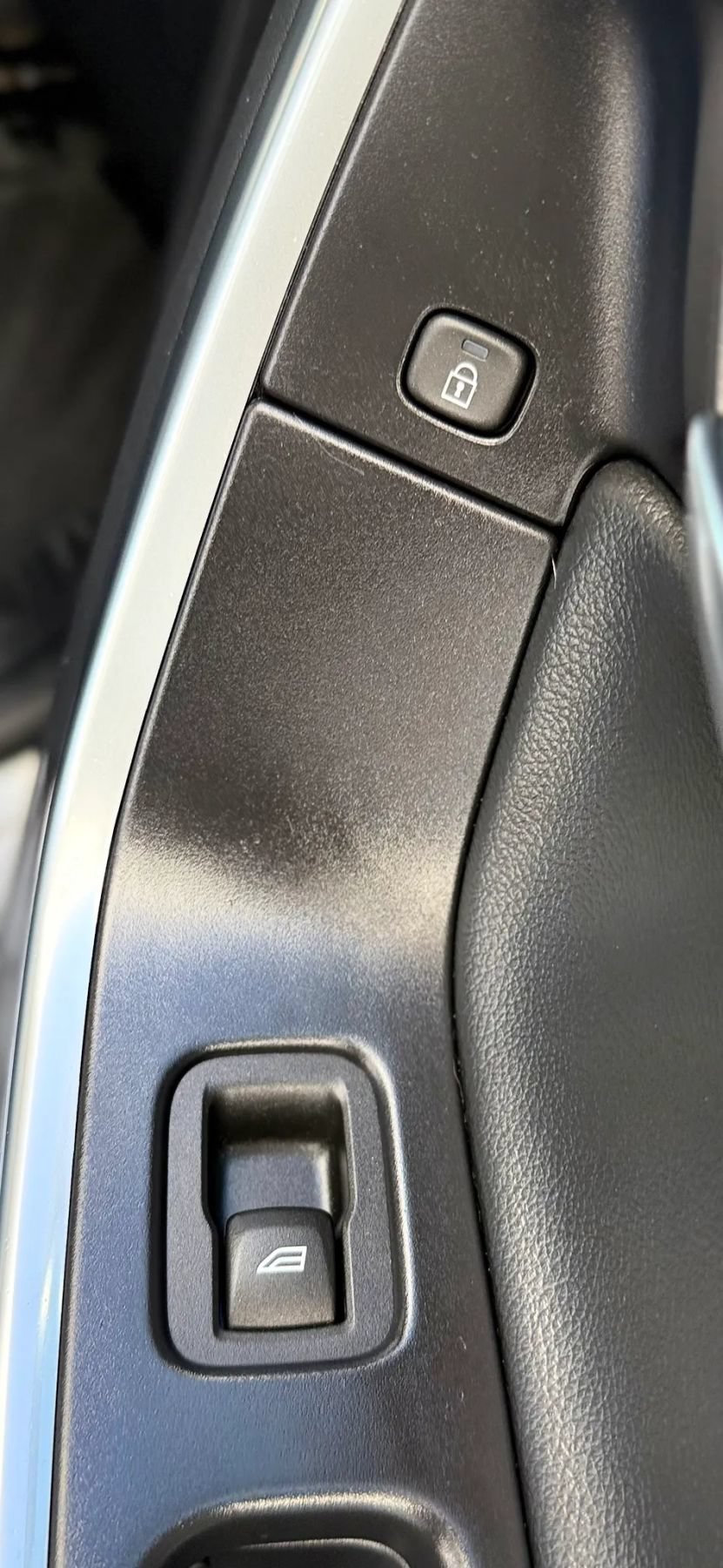 Used 2015 Volvo V60 T5 Premier FWD image 32