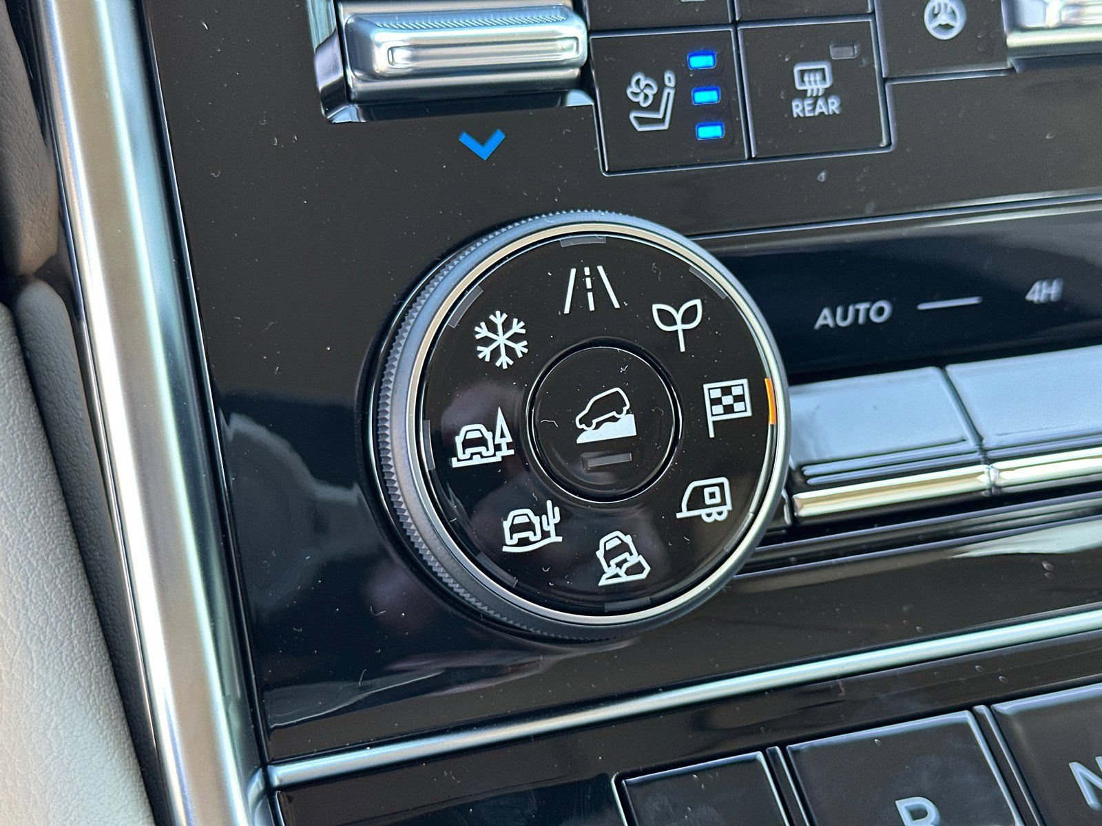 New 2026 Nissan Armada Platinum Reserve AWD/4WD image 37