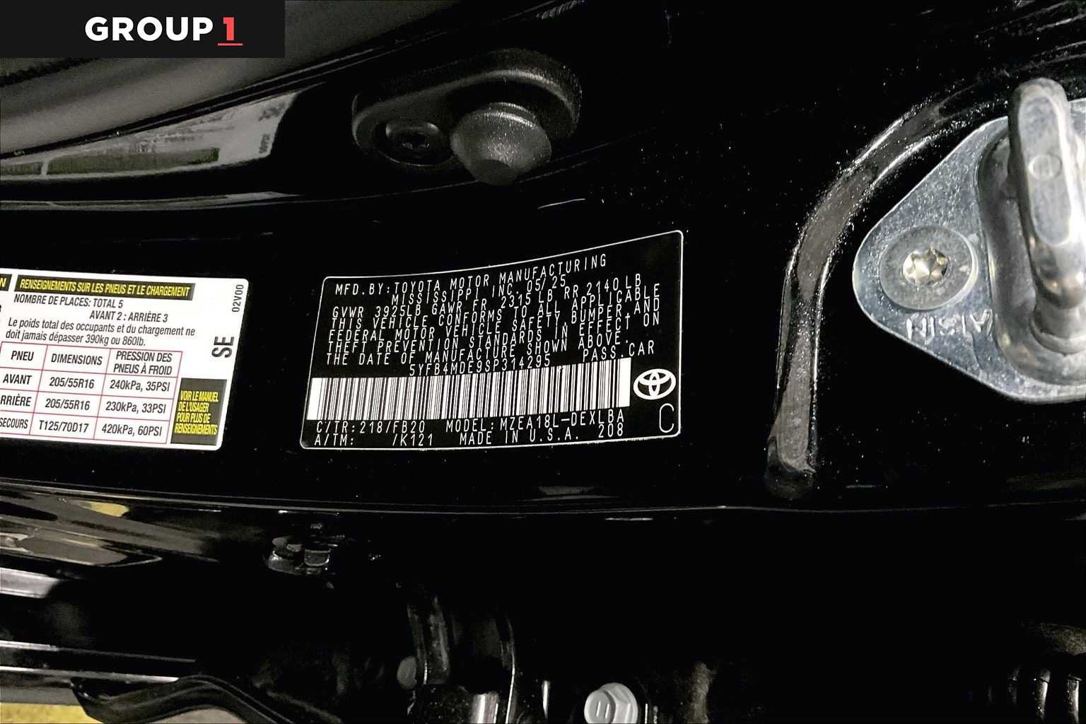 Certified 2025 Toyota Corolla LE FWD image 37