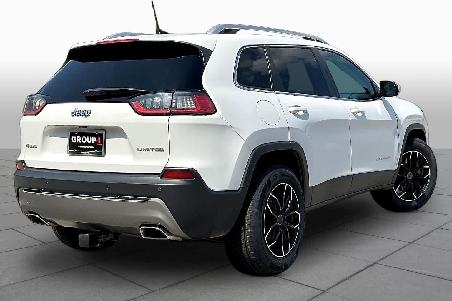 Used 2020 Jeep Cherokee Limited AWD/4WD image 12