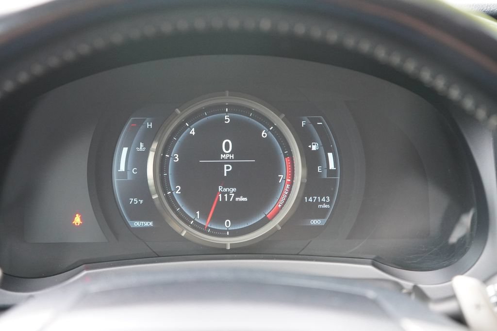 Used 2016 Lexus IS 300 AWD w/ F Sport Package image 18