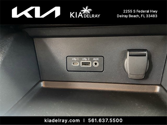 Used 2022 Nissan Sentra SV w/ Trunk Package image 19