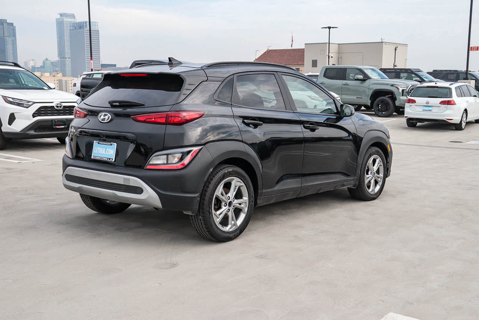 Used 2022 Hyundai Kona SEL image 5
