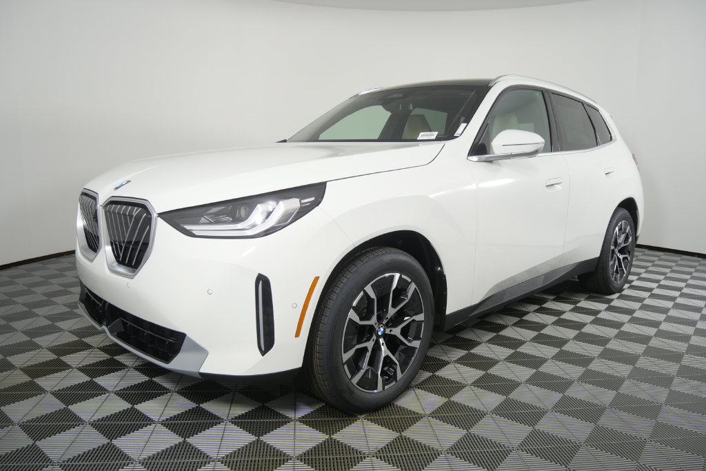 New 2026 BMW X3 xDrive30i AWD/4WD image 8