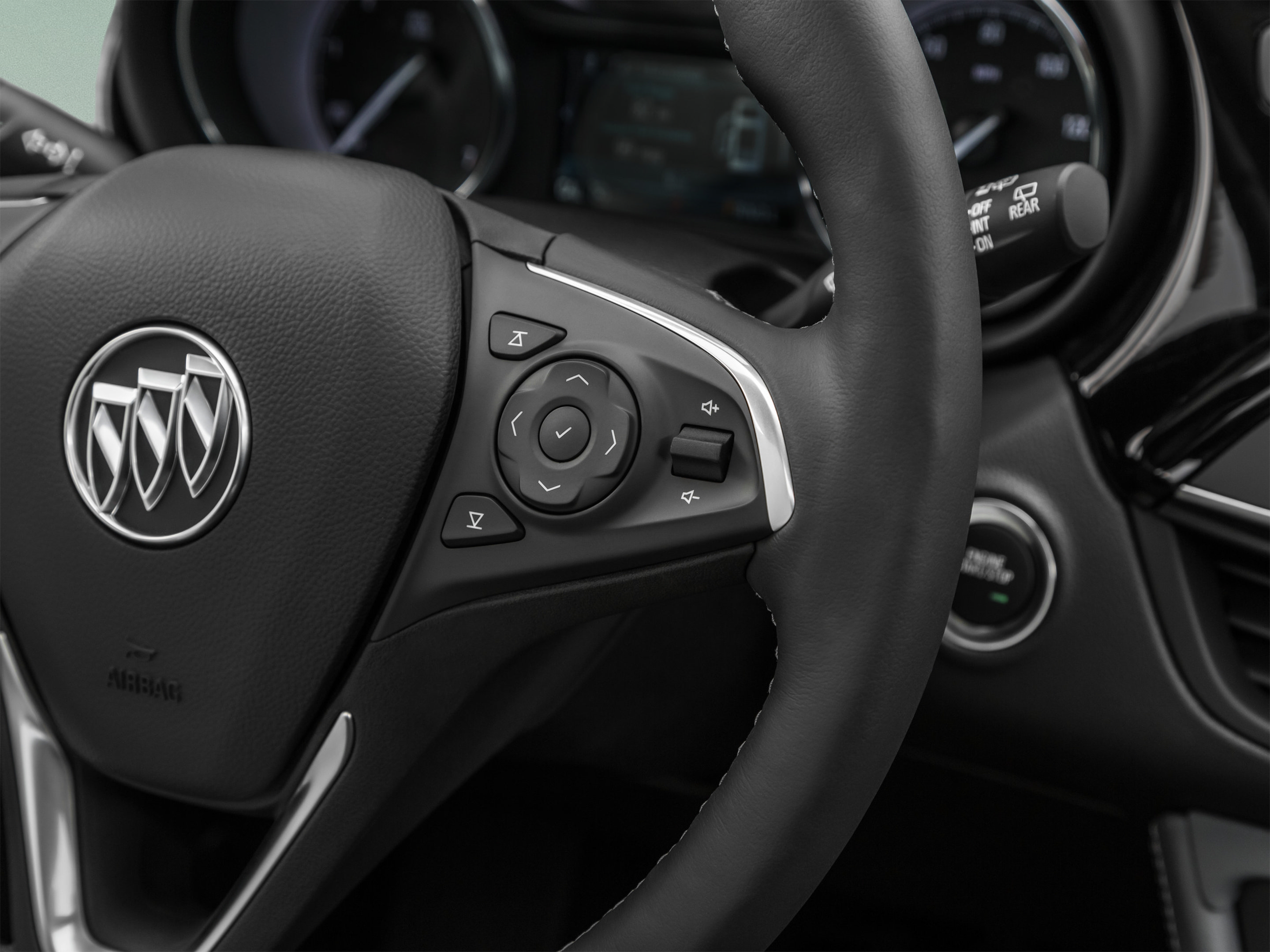 Used 2020 Buick Envision Essence FWD image 46