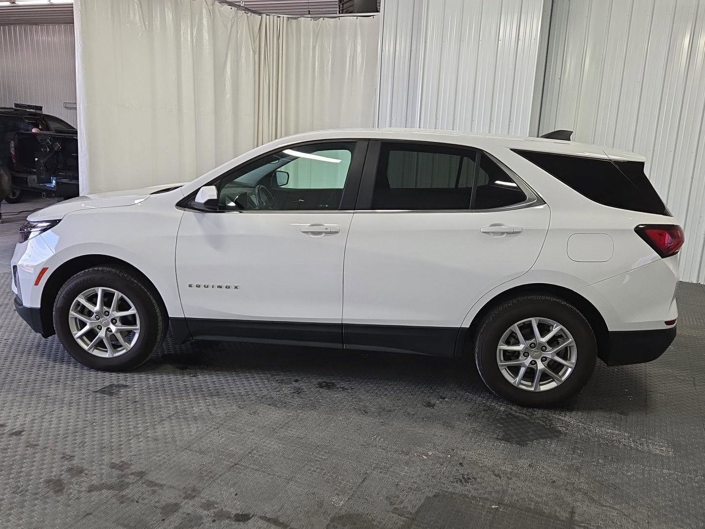 Used 2024 Chevrolet Equinox LT image 8