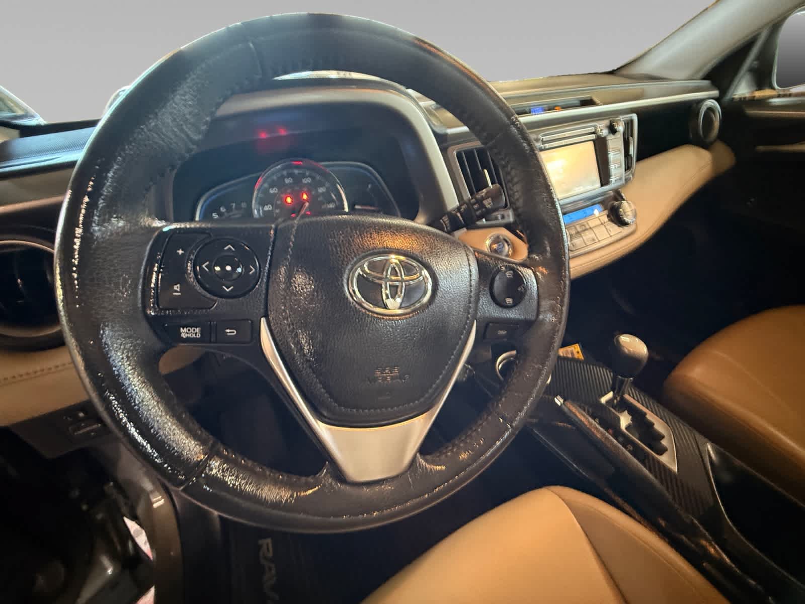 Used 2015 Toyota RAV4 Limited AWD/4WD image 13