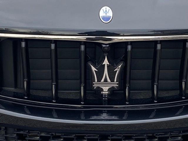 Used 2024 Maserati Levante Modena Ultima image 9