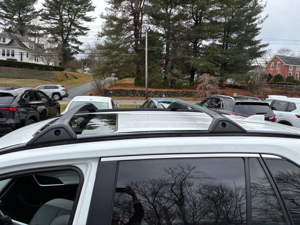 Used 2023 Toyota RAV4 XLE image 33