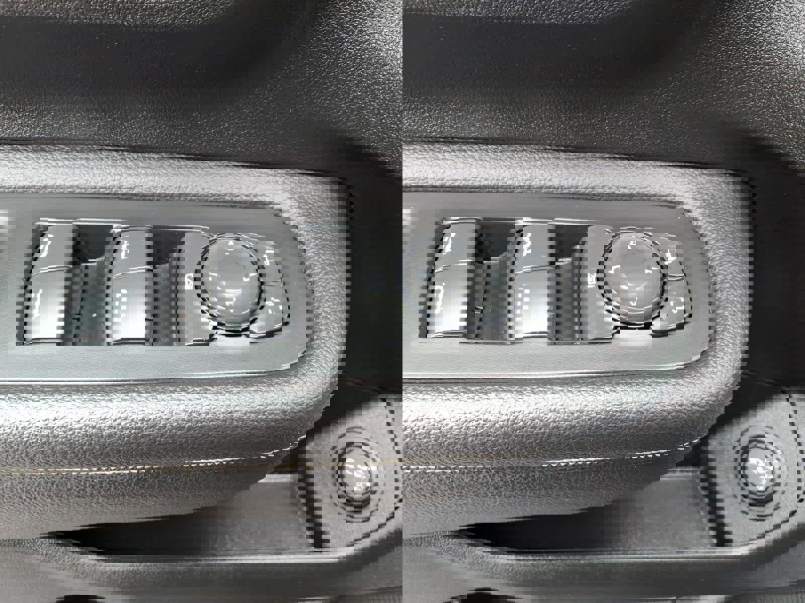 Used 2022 GMC Terrain Denali image 14