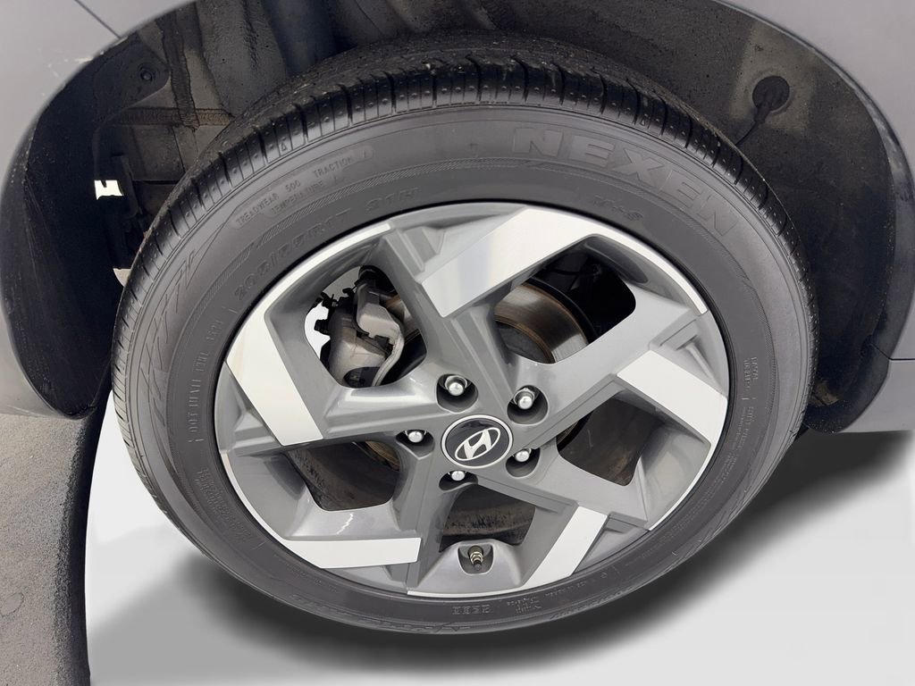 Used 2025 Hyundai Venue SEL image 76