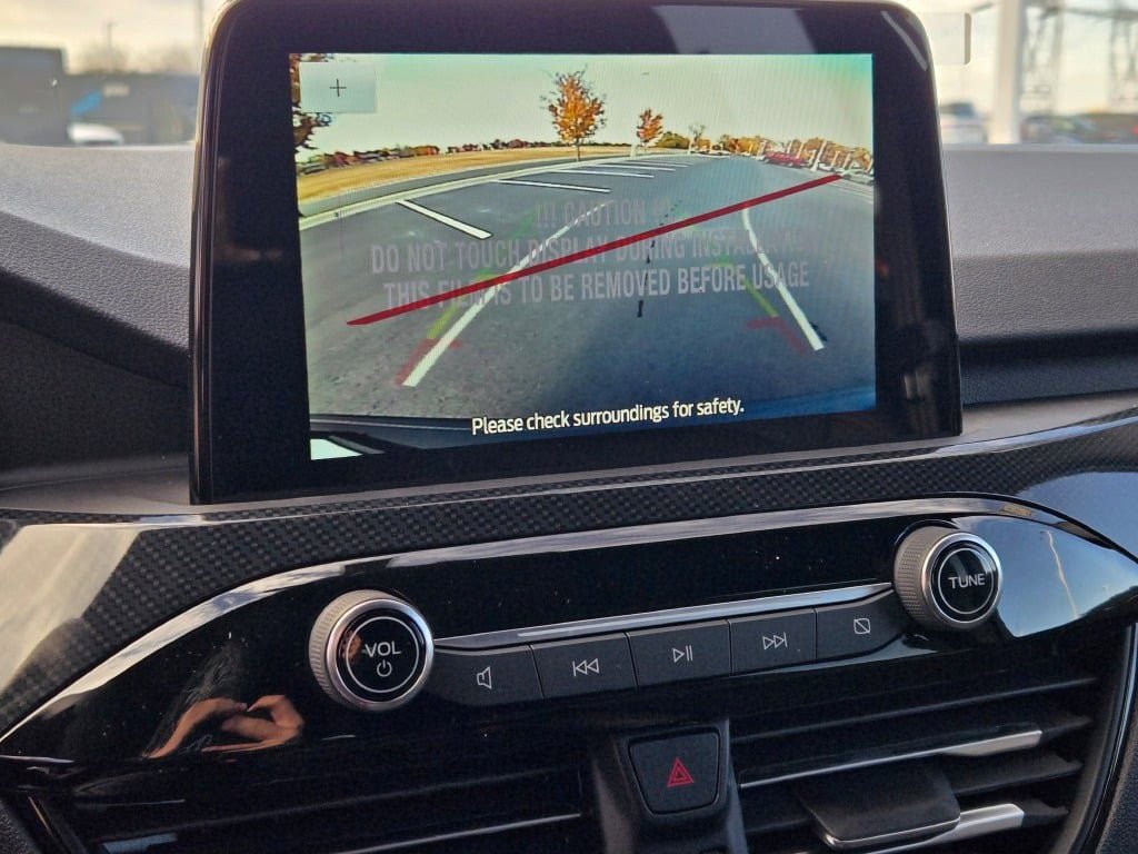 New 2026 Ford Escape ST-Line w/ Cold Weather Package image 24