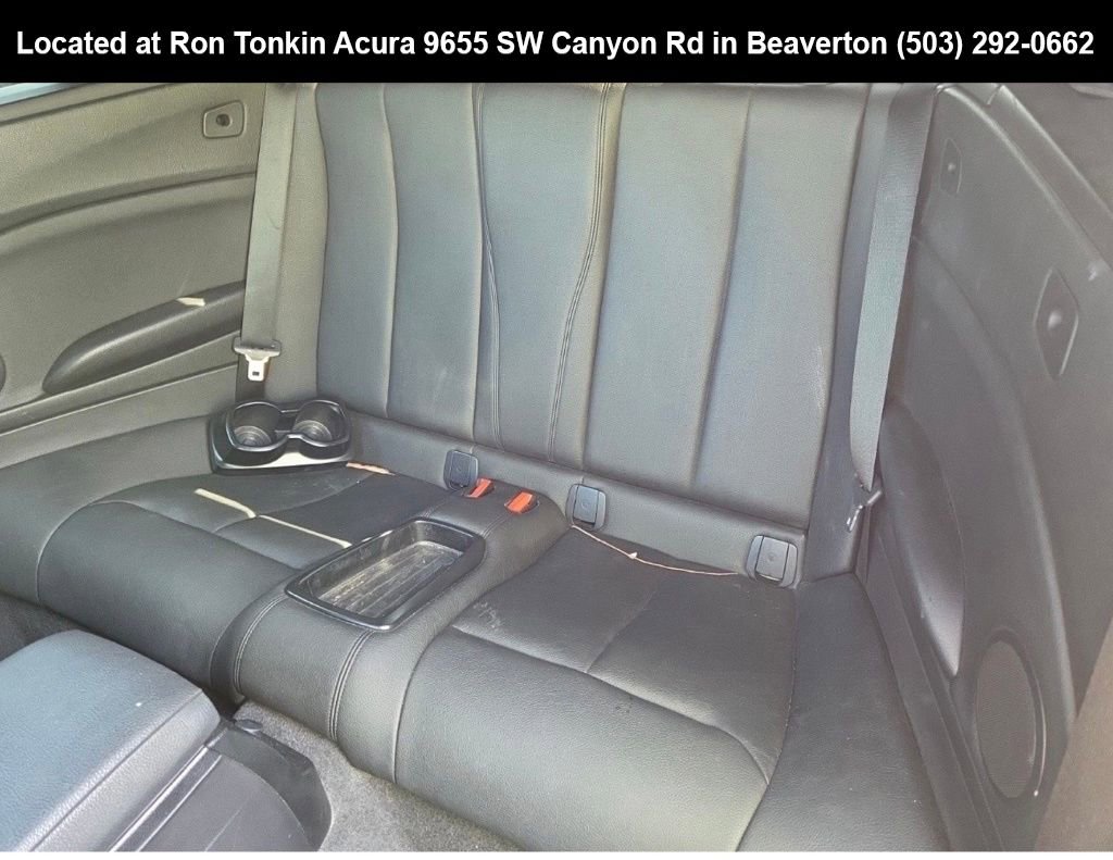 Used 2016 BMW 228i Convertible image 10