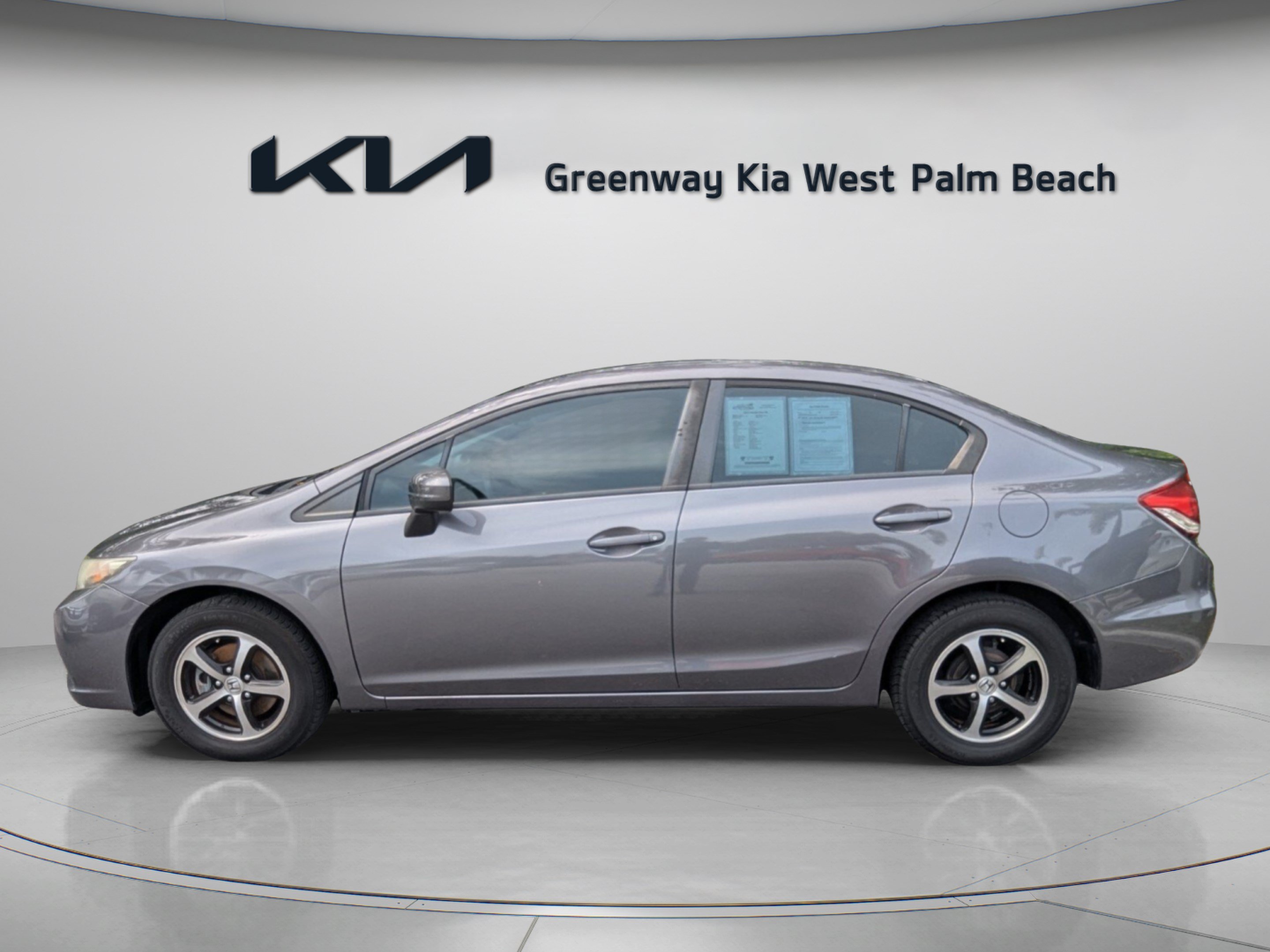 Used 2015 Honda Civic SE image 4