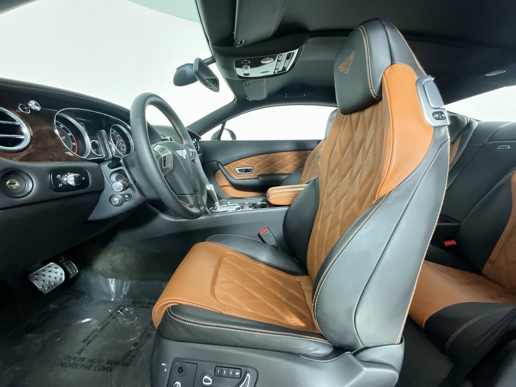 Used 2014 Bentley Continental GT image 16