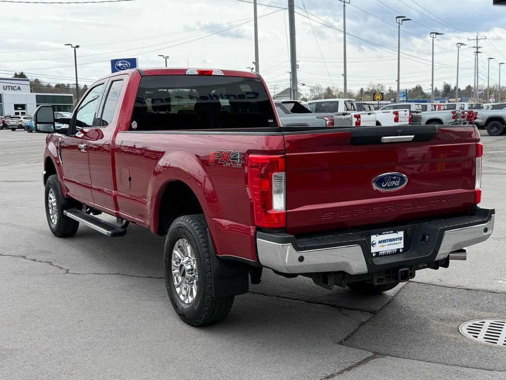 Used 2019 Ford F250 XLT w/ XLT Premium Package image 5