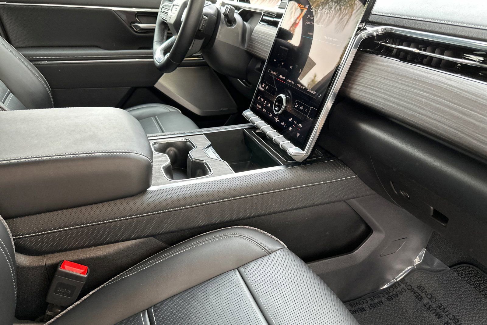 Certified 2024 GMC Sierra EV Denali image 16