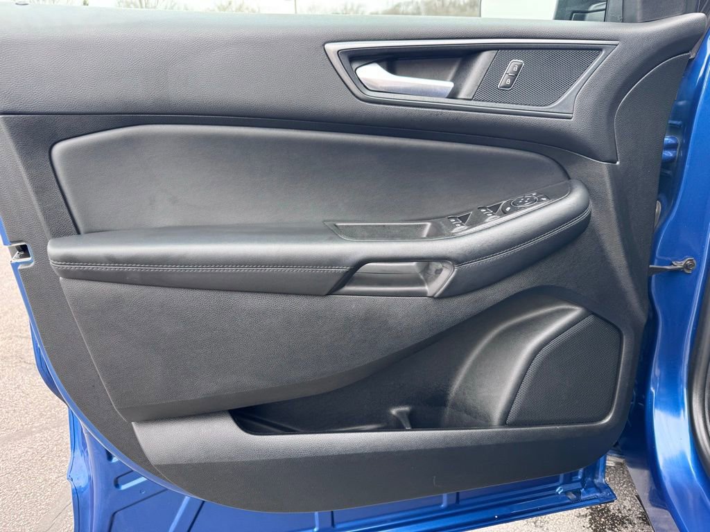 Certified 2024 Ford Edge SE image 23