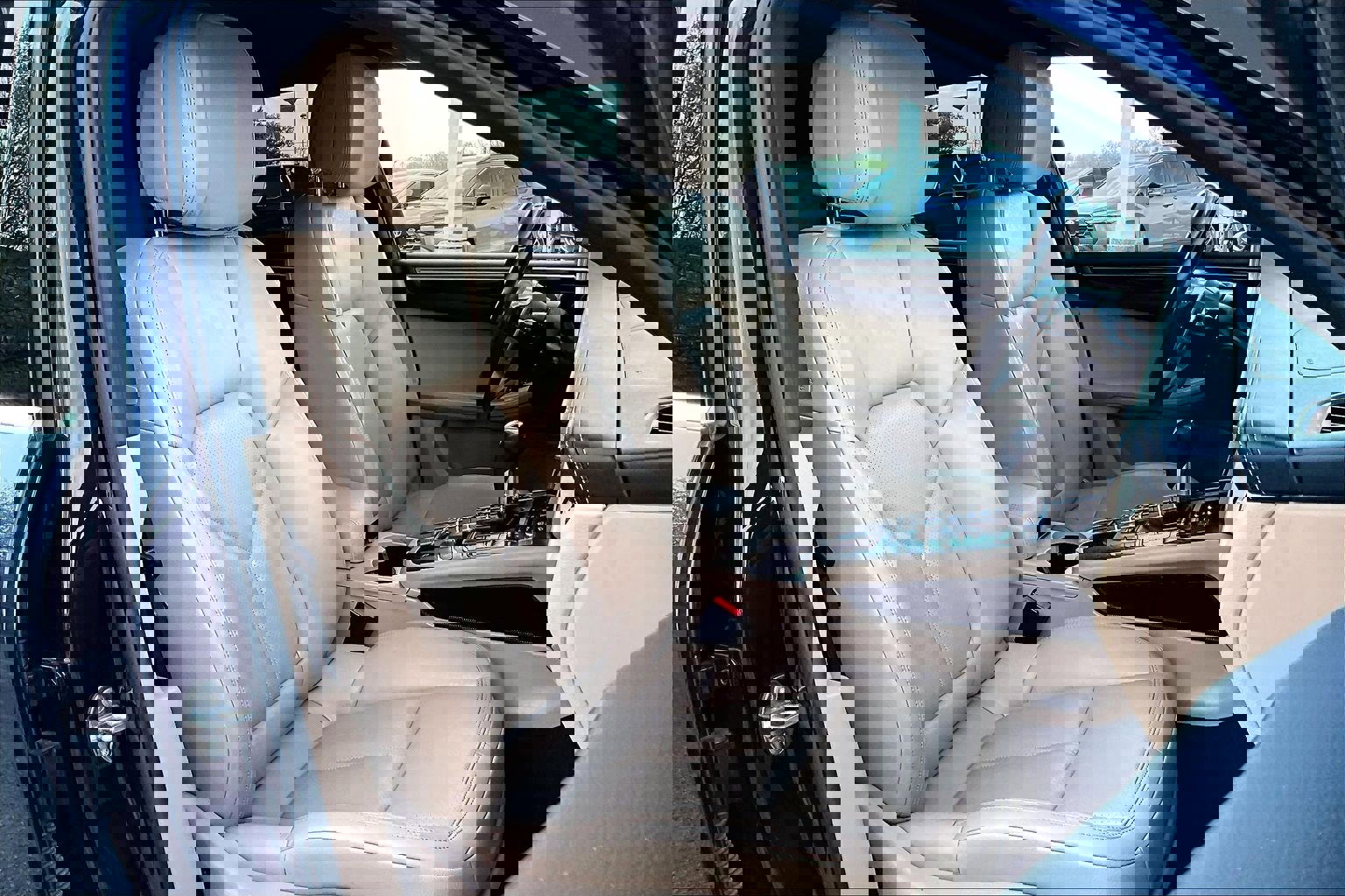 Used 2021 Porsche Macan image 7