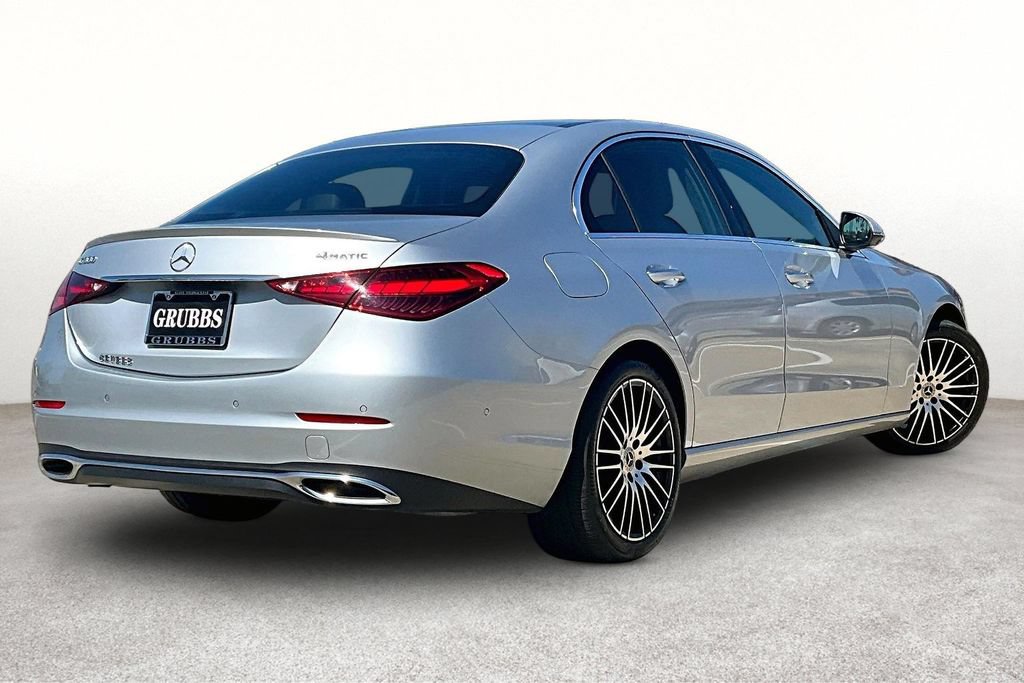 Used 2022 Mercedes-Benz C 300 4MATIC Sedan image 2