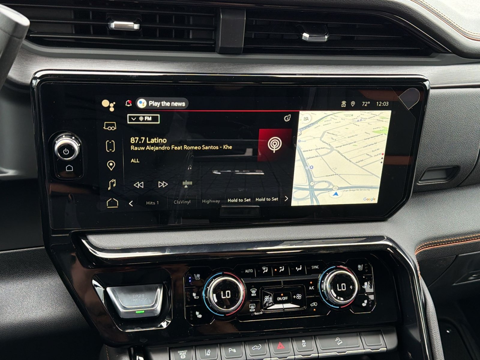 New 2026 GMC Sierra 2500 AT4 w/ Technology Package AWD/4WD image 18