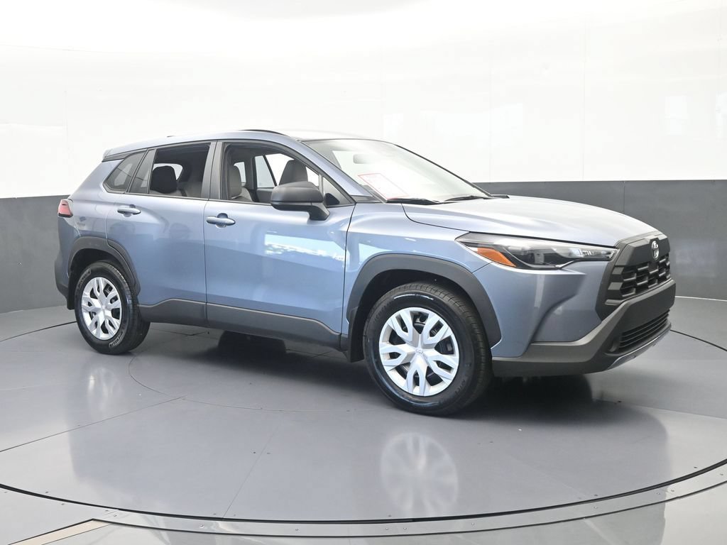 Used 2026 Toyota Corolla Cross L FWD image 8