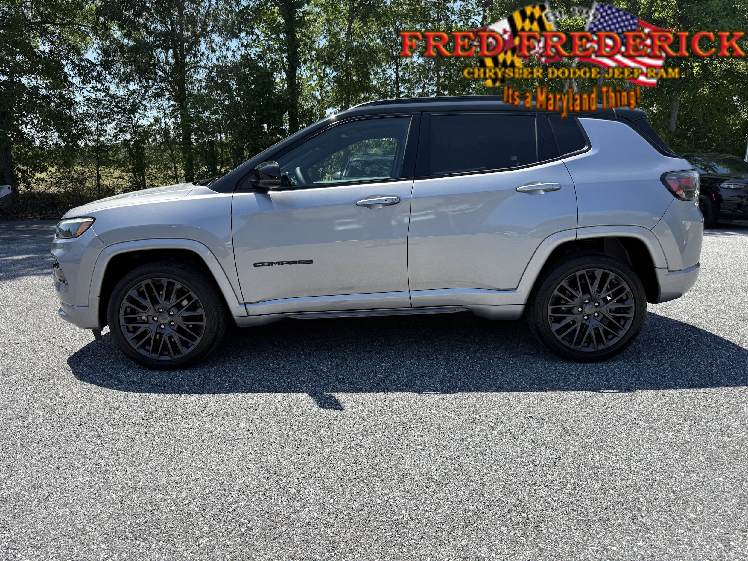 Used 2024 Jeep Compass Limited w/ High Altitude Package AWD/4WD image 4