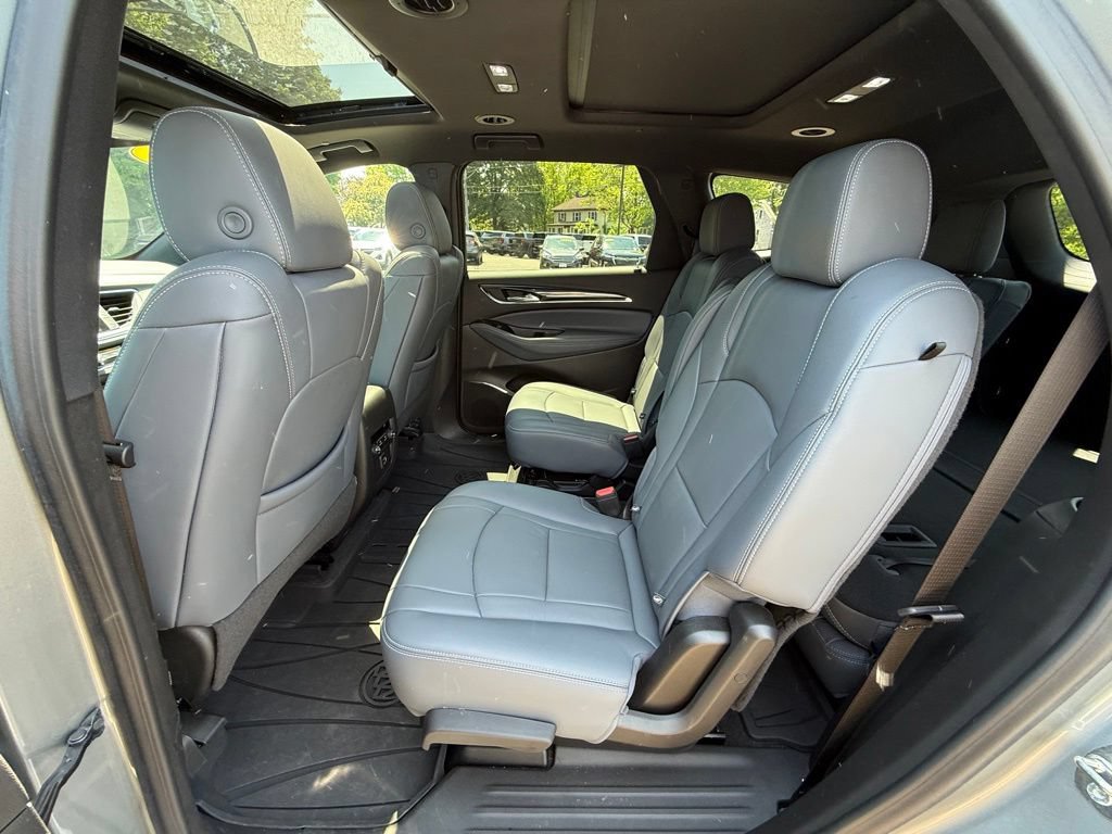 Used 2023 Buick Enclave Essence w/ Experience Buick Package AWD/4WD image 22