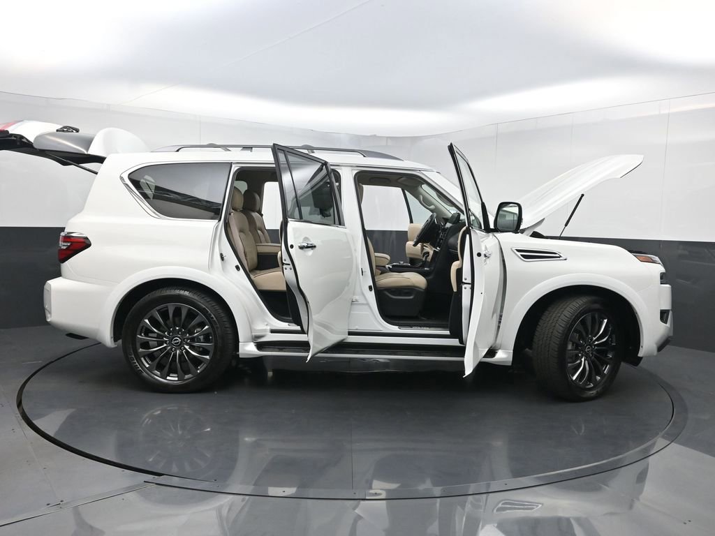 Used 2024 Nissan Armada Platinum w/ Captain's Chairs Package image 40