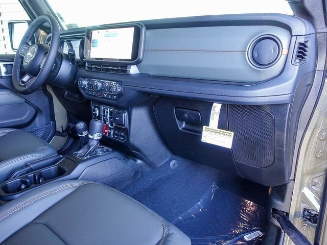 New 2026 Jeep Gladiator Mojave AWD/4WD image 30