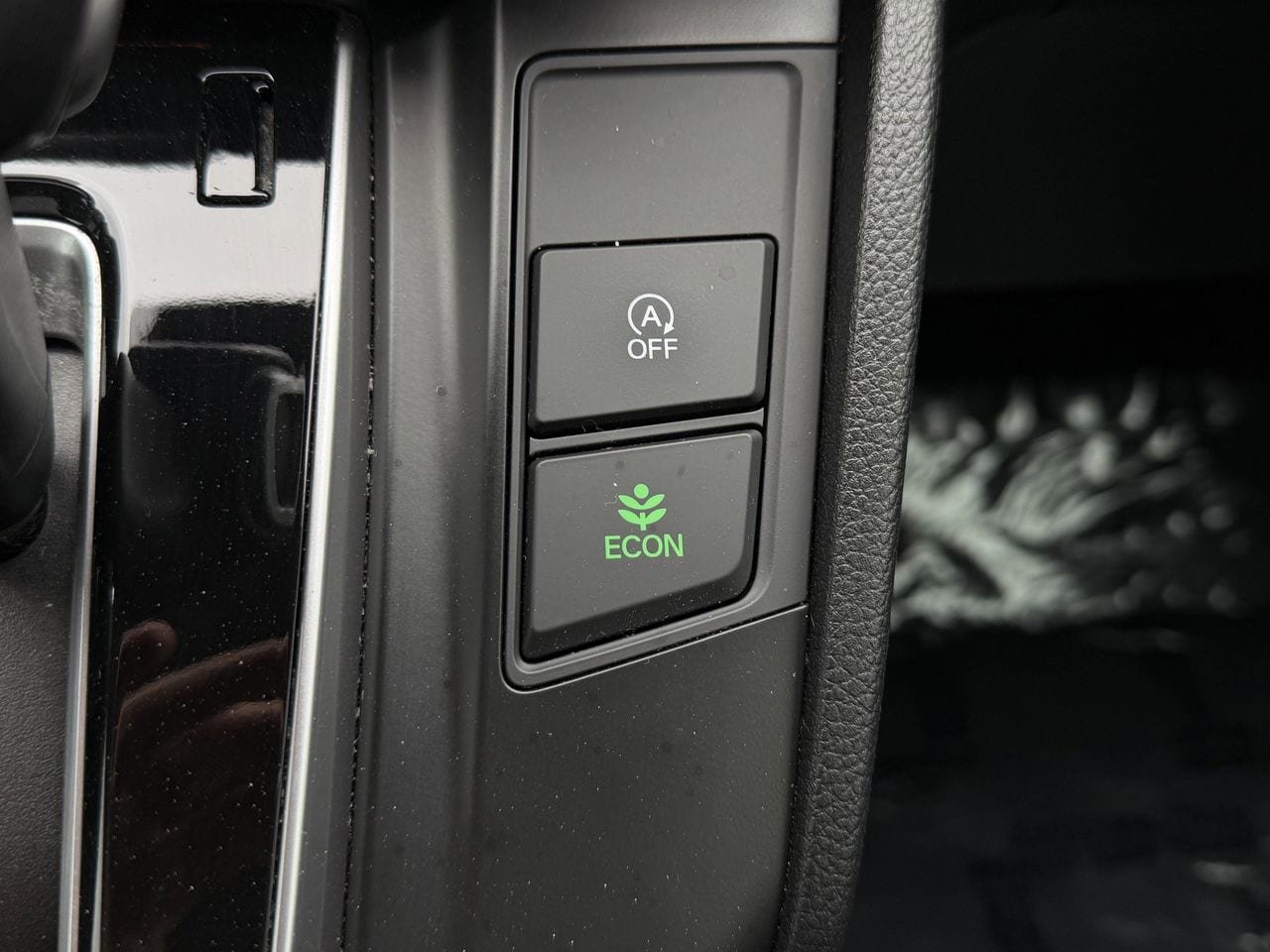Used 2020 Honda CR-V Touring image 24