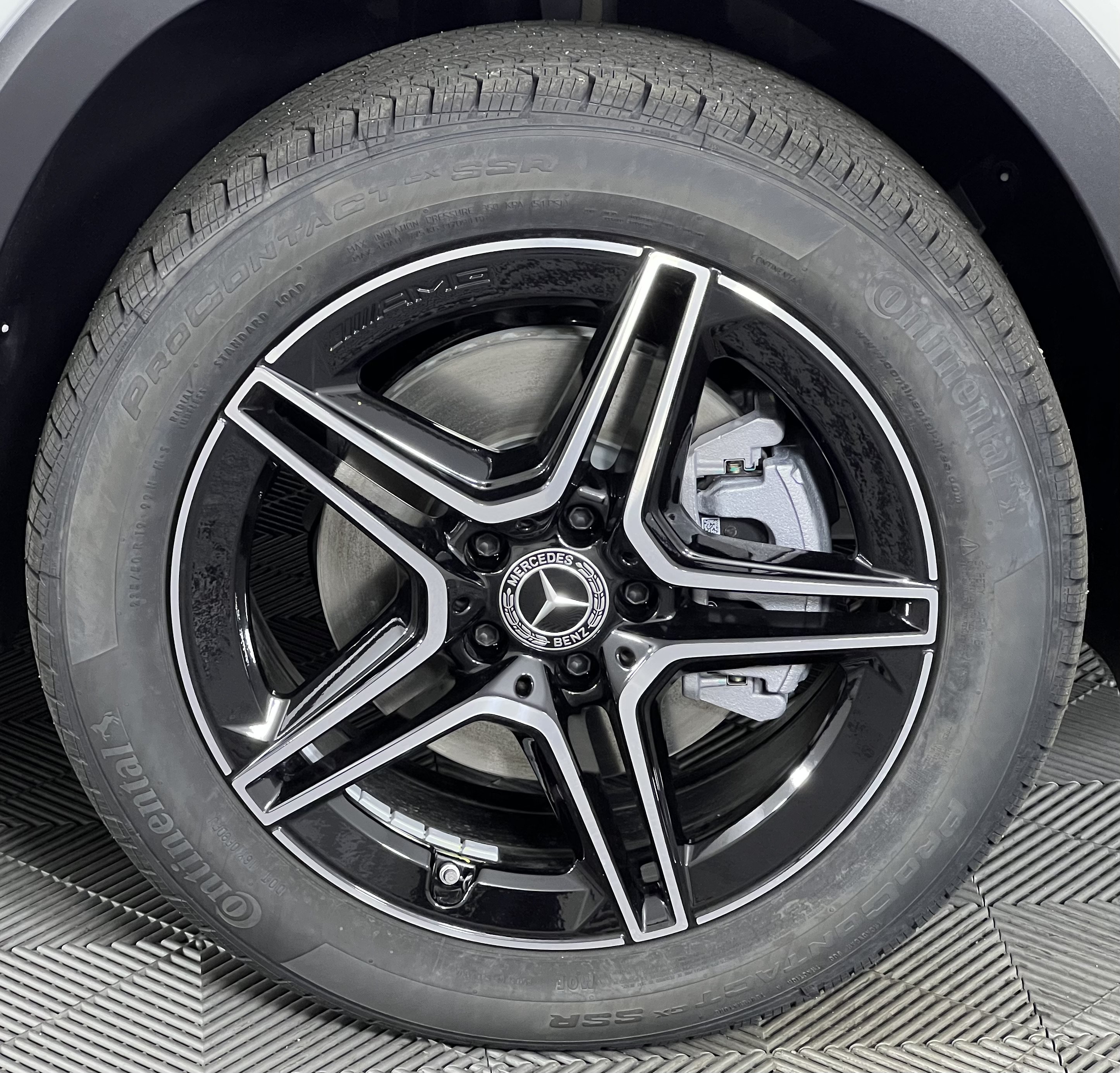 Used 2026 Mercedes-Benz GLB 250 4MATIC image 15