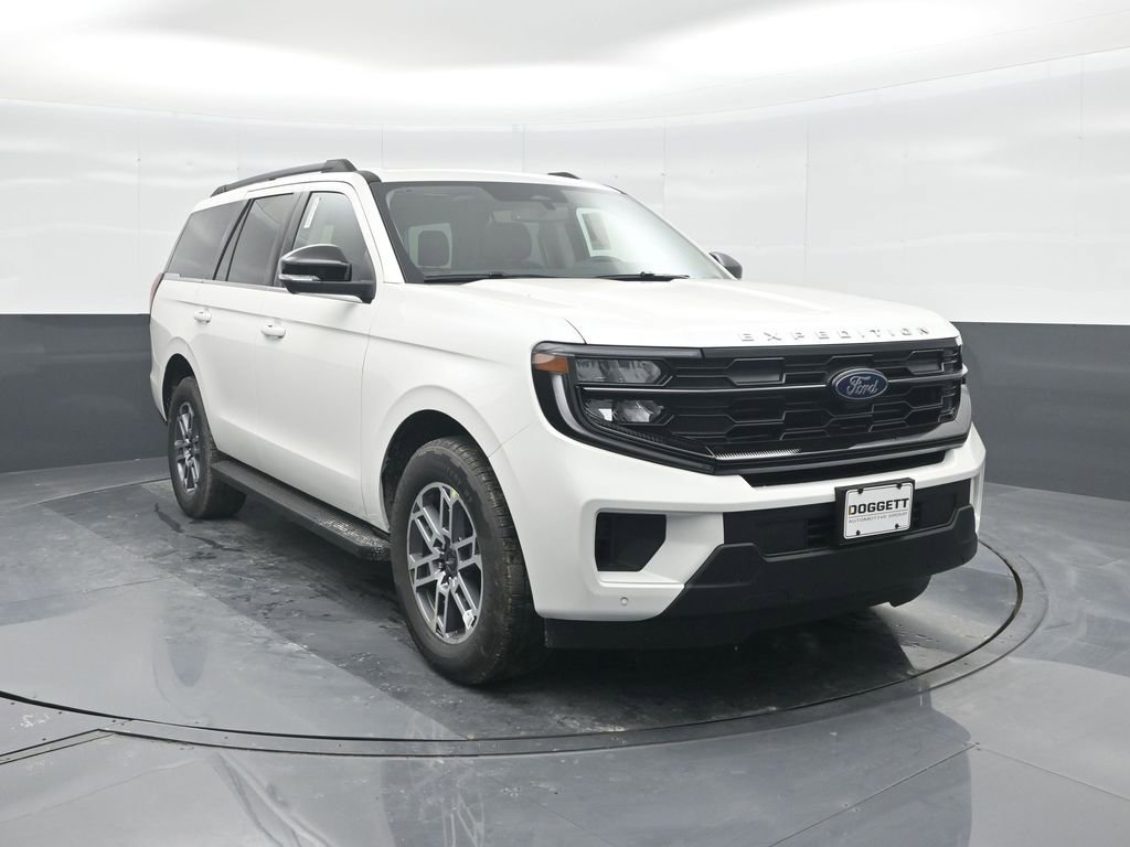 New 2025 Ford Expedition Active image 8