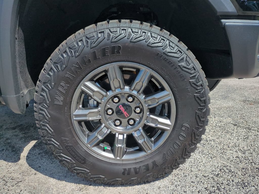Used 2026 GMC Sierra 1500 AT4X AWD/4WD image 11