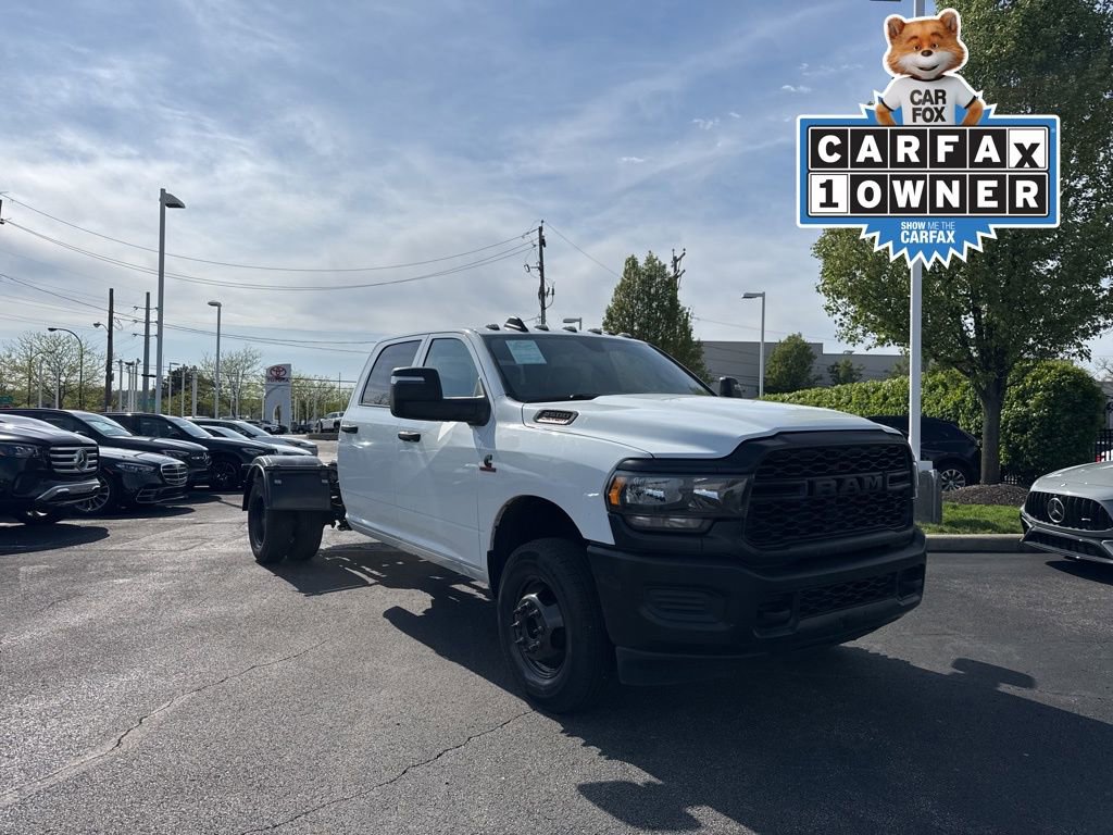 Used 2024 RAM 3500 Tradesman w/ Max Tow Package RWD image 1