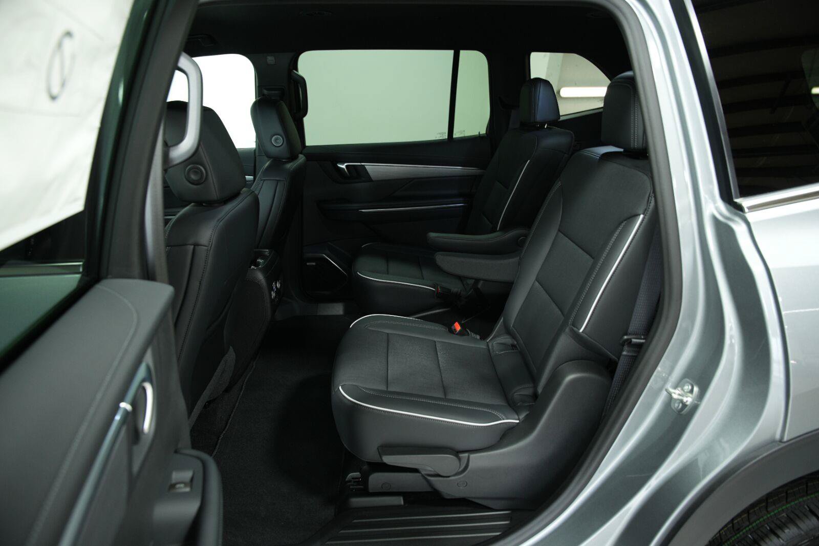 New 2026 Buick Enclave Preferred FWD image 28