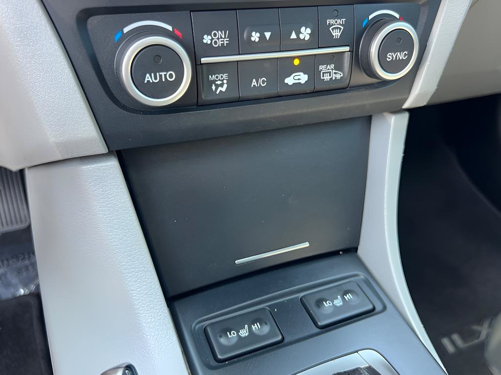 Used 2016 Acura ILX FWD image 72